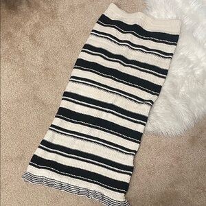 Chic Striped Black and Cream Maxi Skirt